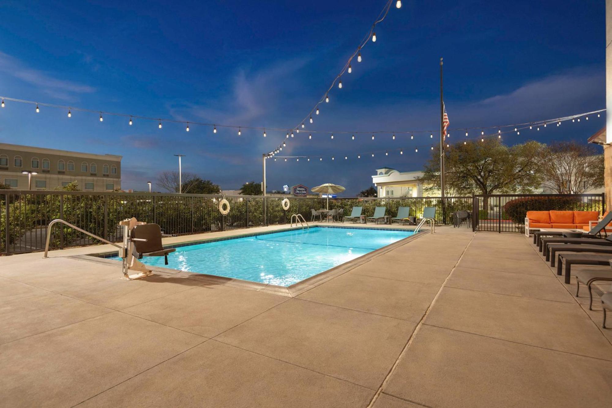 Hampton Inn & Suites San Marcos Luaran gambar