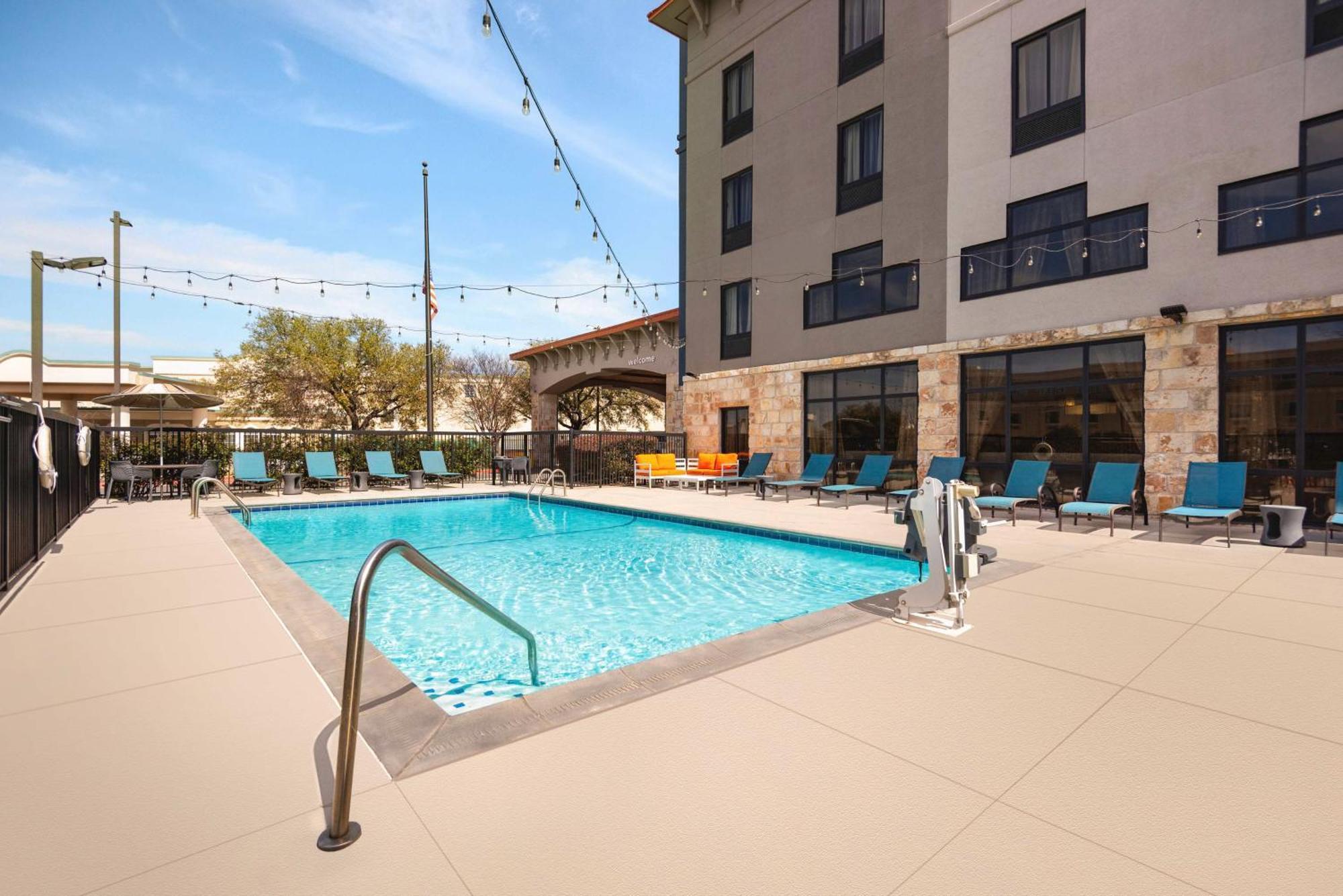 Hampton Inn & Suites San Marcos Luaran gambar